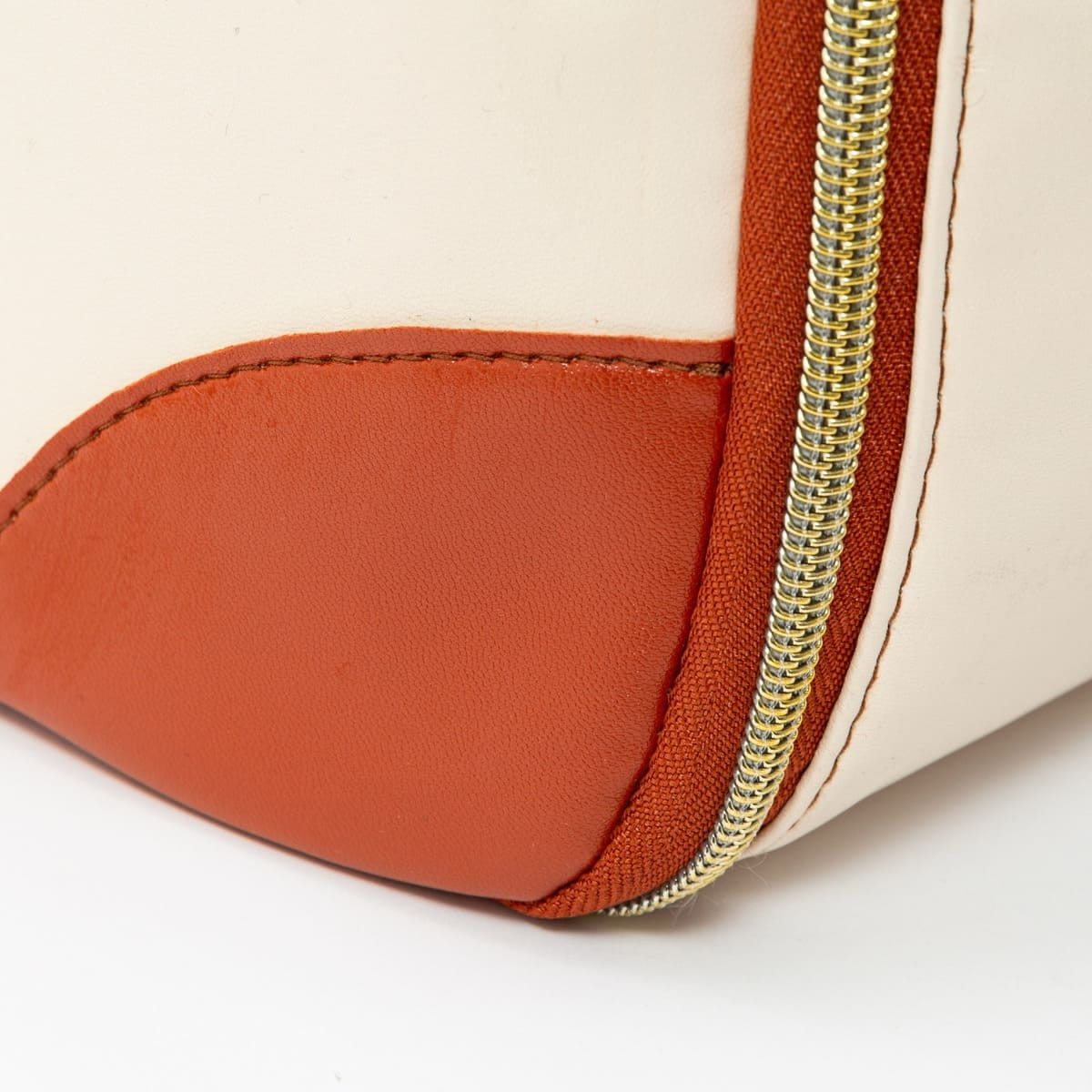 Travier™ Travel Bag