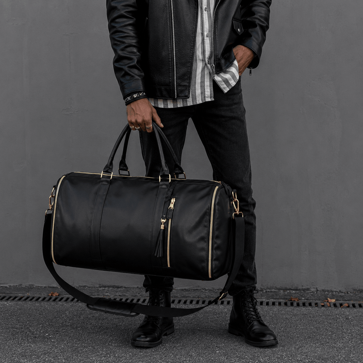 TRAVIER™ TRAVEL BAG